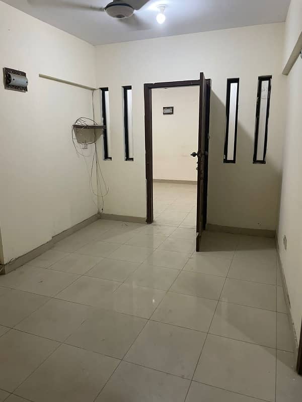 3 Bed DD flat 4rth floor in DHA phase 2 ext 7