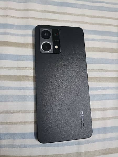 Oppo F21 pro 0