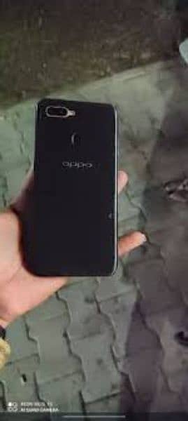 Oppo A5s memory 32 ram3 Dabba charging nahi had bus touch crack 2
