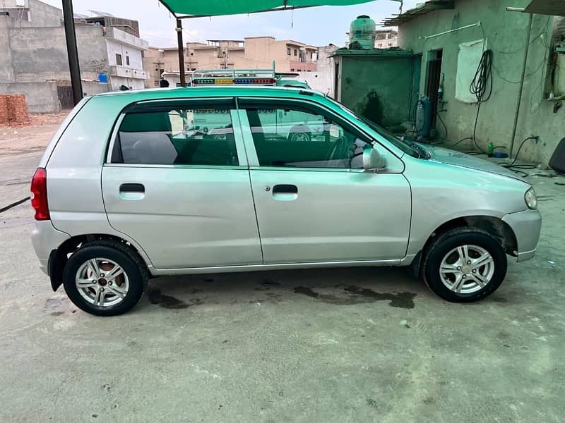 Suzuki Alto 2012 3