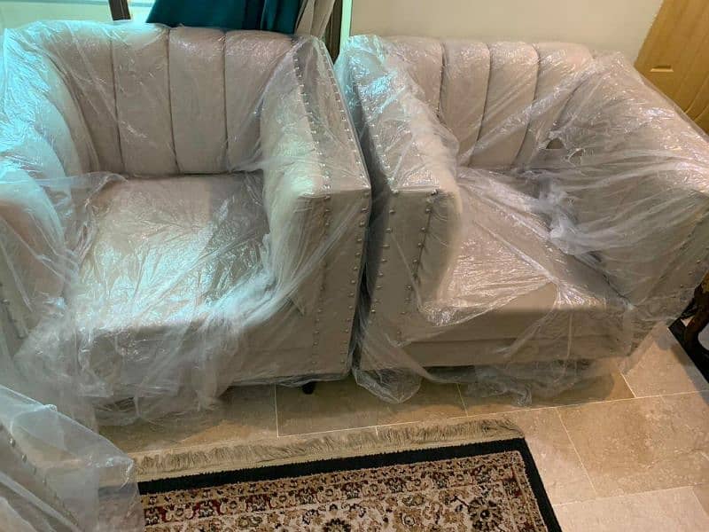 5 seater sofa 0