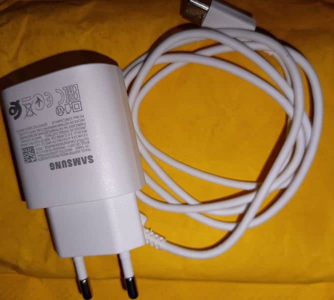 Samsung A72 Original Charger Box Pulled 100% Original 2