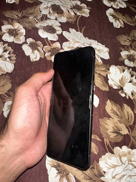 Samsung Flip 5 ( 8/512 Gb ) Non Pta 3