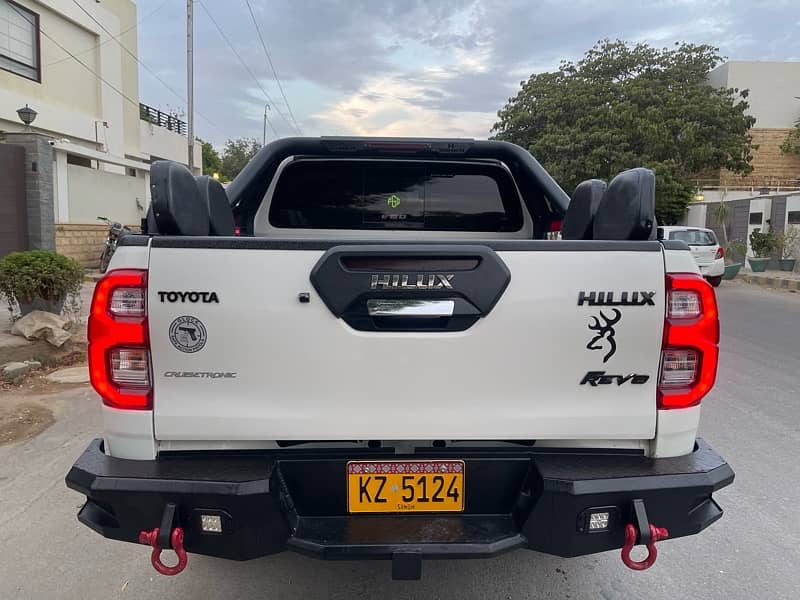 Toyota Hilux 2021 Top Of The Line Brand New 1 Hand 4