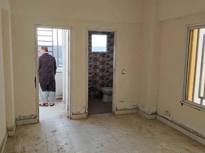 Gohar Complex Flat For Sale 10