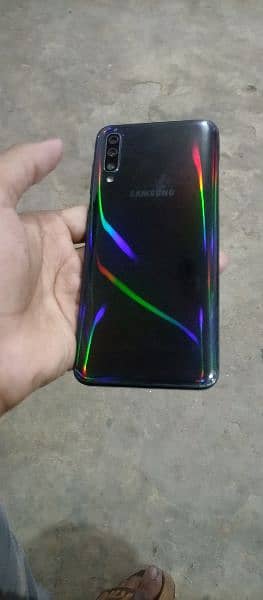 Samsung A50 4Gb 128Gb All ok phone 0