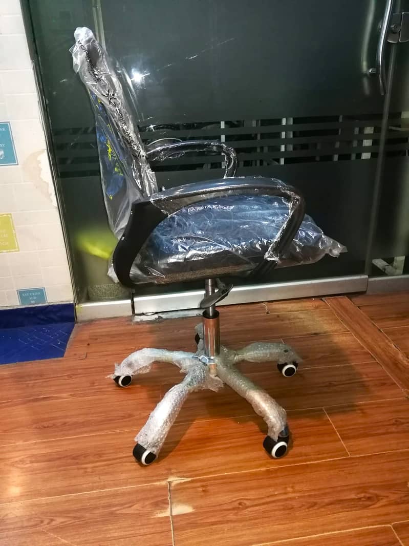 3 Office Chairs Revolving Brand New with Steel Base 3