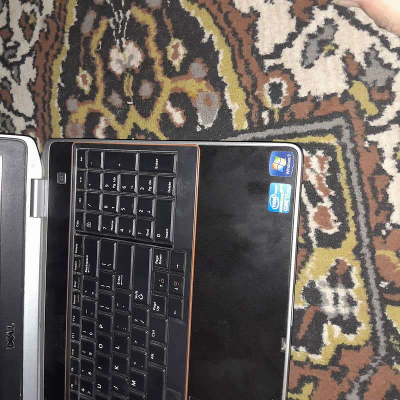 LARGE SIZE : Dell Laptop i7, 8GB RAM, 256GB SSD 4
