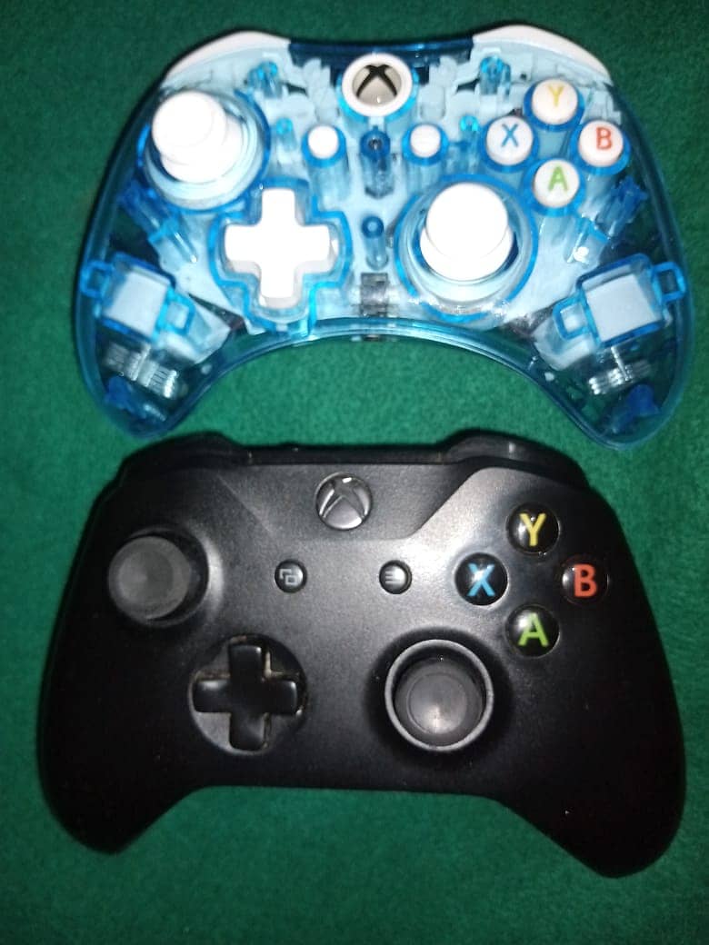 Xbox One Controller  ,  Ps3 Slim 500 GB games install GTA 5 0