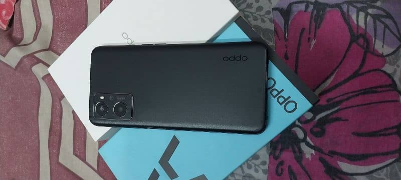 OPPO A96 0