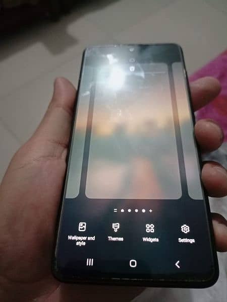 Samsung A51 in excellent condition only back change for fresh look 6