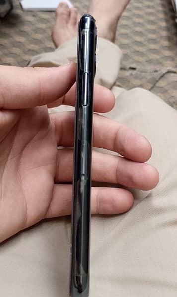 iPhone 11 Pro Non Pta 1