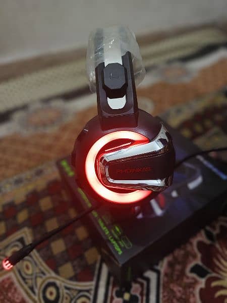 Phoinikas Gaming Headphones with original box. 1