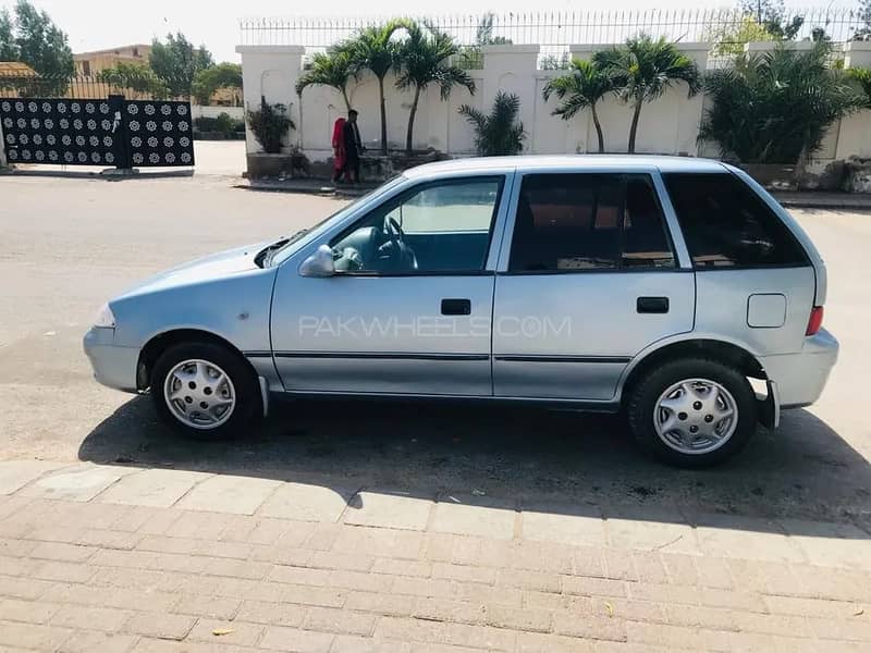 Suzuki Cultus VXL 2005 1