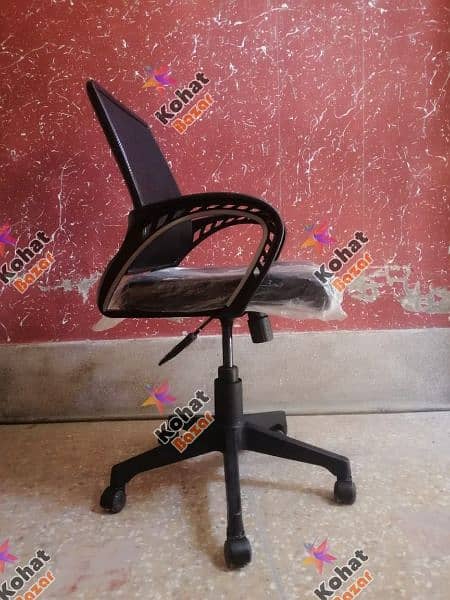Boss Revolving chair
B-514 black 2