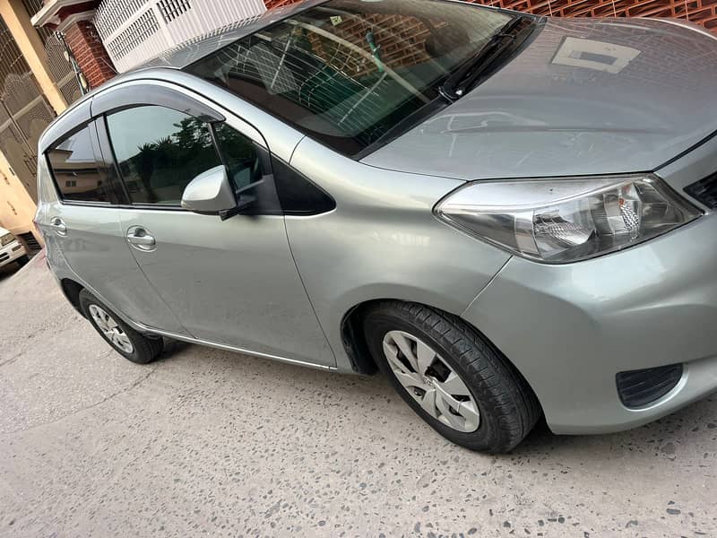 Toyota Vitz 2011/14 0