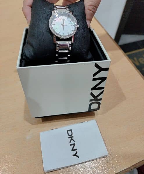 DKNY new watch 0