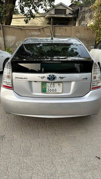 Toyota Prius 2011 10