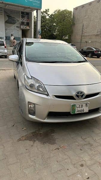 Toyota Prius 2011 14