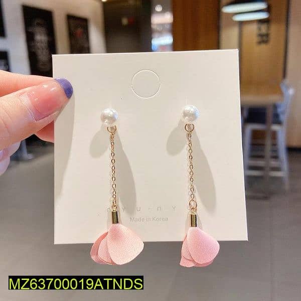 cute earrings 0