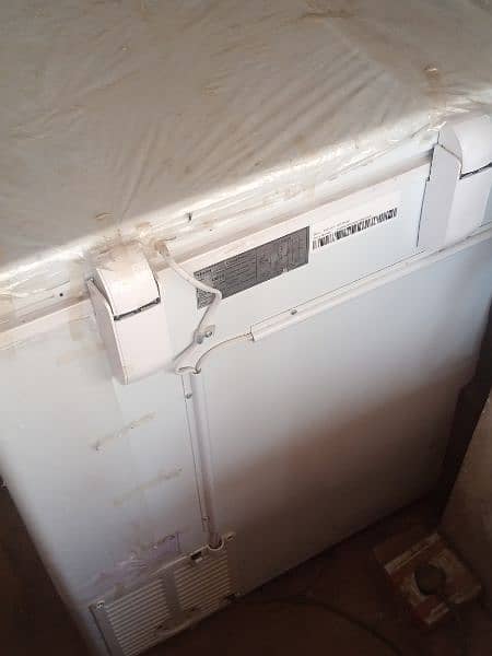 Haier freezers medium size for sale 0