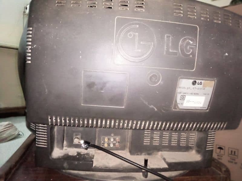 LG TV 2