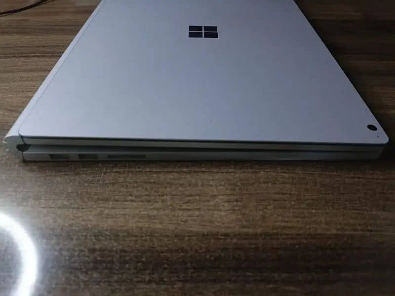 Microsoft Surface Book 2 15" 16gb/256gb 1060 6gb 2