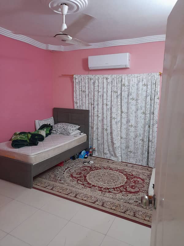 3 bed dd west open apartment for sale in johar 4