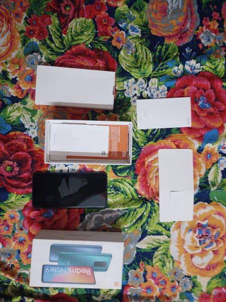 Redmi Note 9 4gb/128gb with box. All parts are working well 1