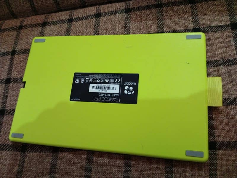 Wacom Bamboo Connect Pen Graphics Drawing Tablet CTL- 470 Works 2