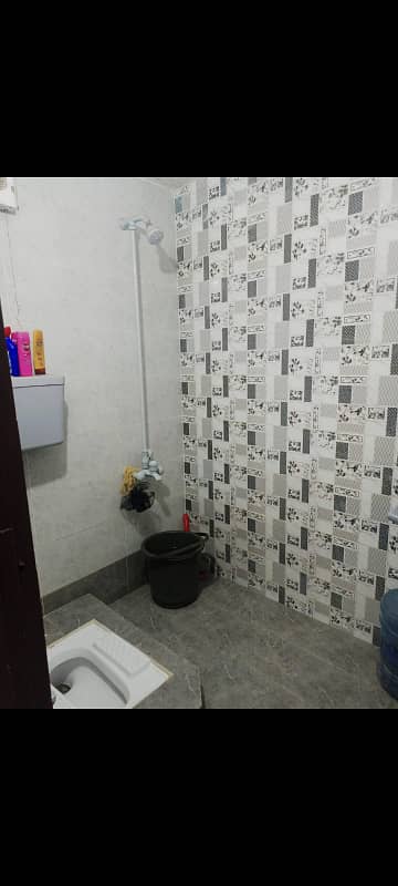 Flat for sale Nagan chorangi 9