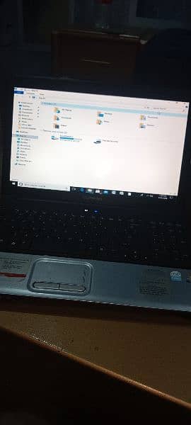 laptop good condition 4/500 2 hur battery time 1