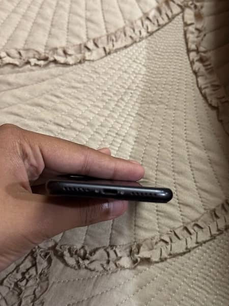 IPHONE 7 PTA APPROVED ALL OK 10/9.5 CONDITION 0