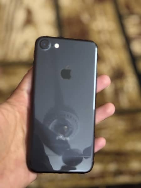 IPHONE 7 PTA APPROVED ALL OK 10/9.5 CONDITION 9