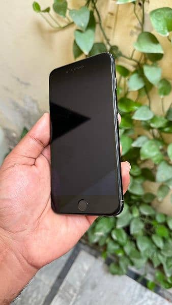 I phone 7 plus 128gb PTA Approved 0
