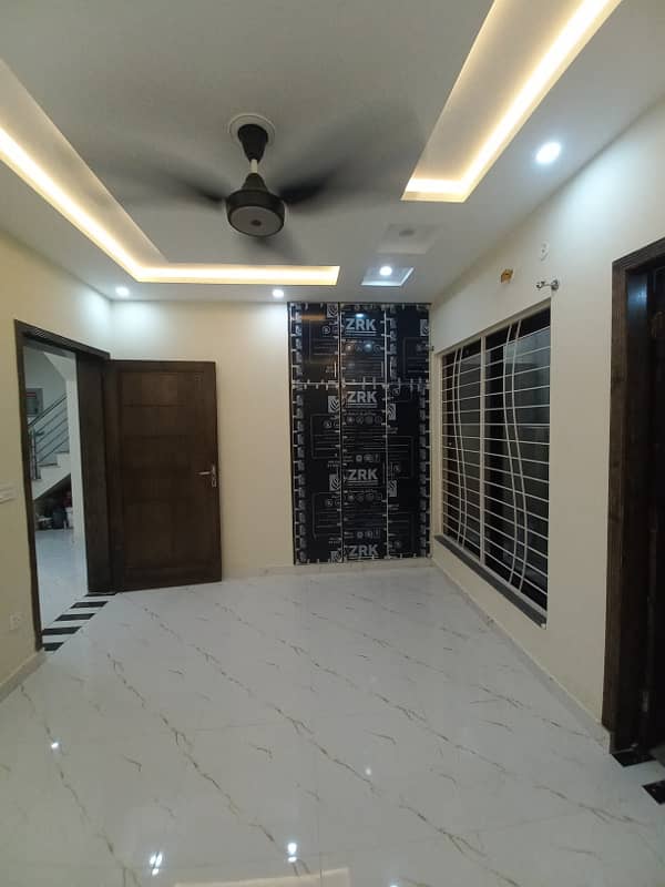 Brand new beautiful luxurious house is available for rent 9