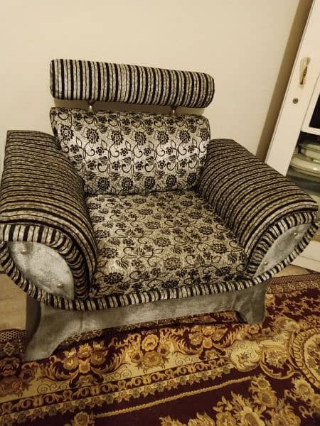 5 seter sofa set 3