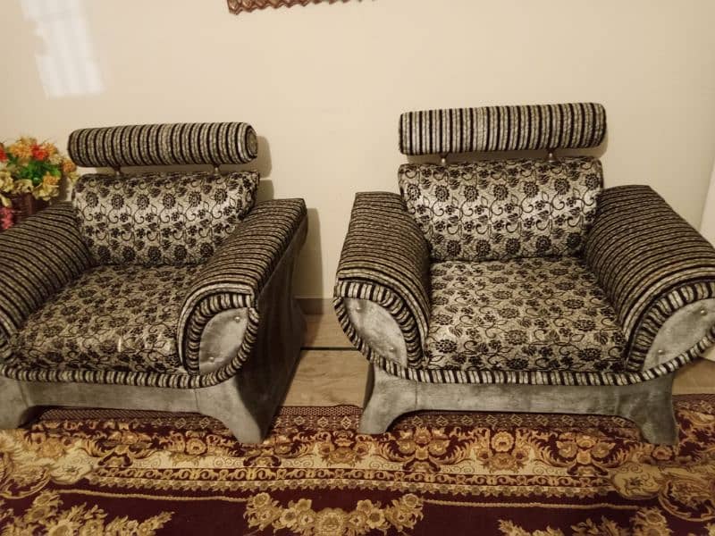 5 seter sofa set 5