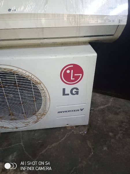 LG inverter V model ac gas lock hai 7