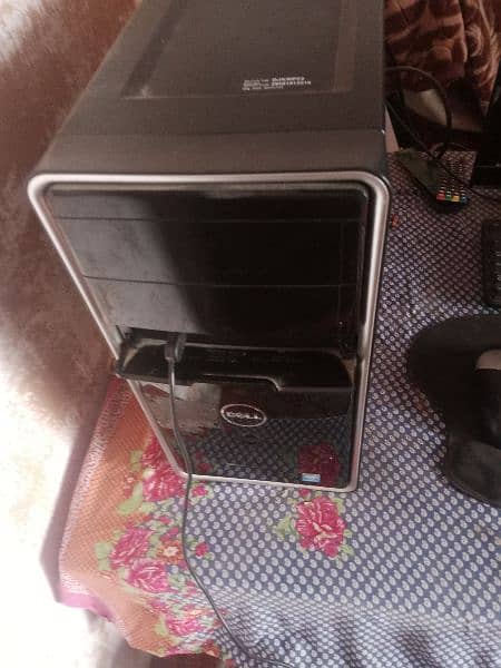 dell pc only one month used fresh piece 3