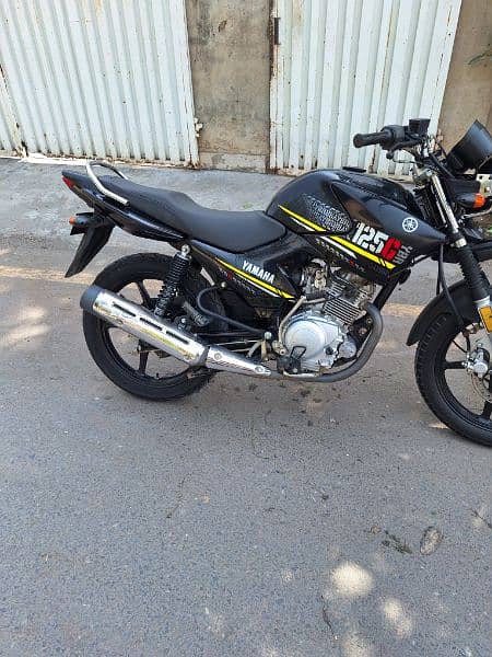 ybr 125G all ok 2021 kay 7 month ki bike hai complete docouments 0