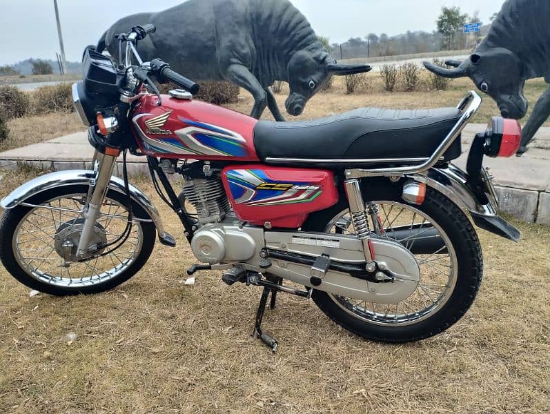 honda 125 for sale AND EXCHANGE POSSIBLE WITH YBR 0