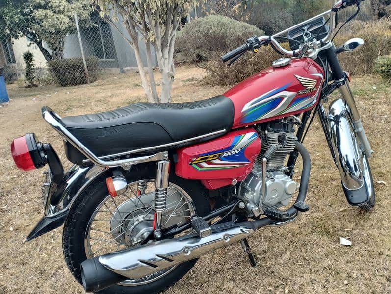 honda 125 for sale AND EXCHANGE POSSIBLE WITH YBR 4