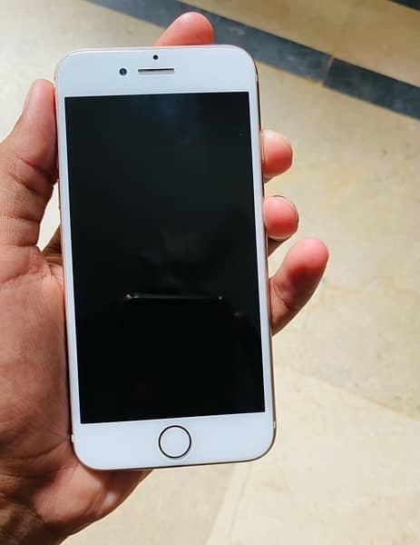 iPhone 7 128gb PTA 1