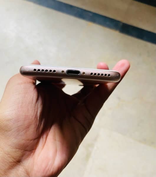 iPhone 7 128gb PTA 2