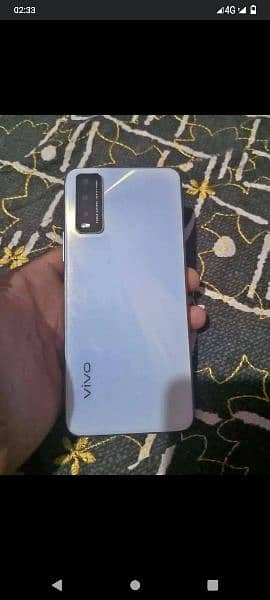I have vivo y20 for sale only 20k condition 10by10 without charger box 3