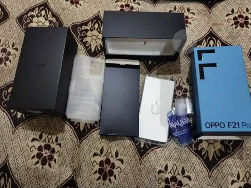 Oppo F21 pro RAM 8+8=16 ROM 128 Brand new condition 3