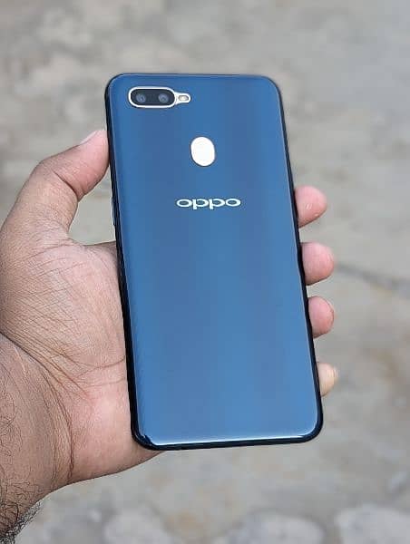 Oppo A7 4/64gb . Set+box . Official PTA approved. 4