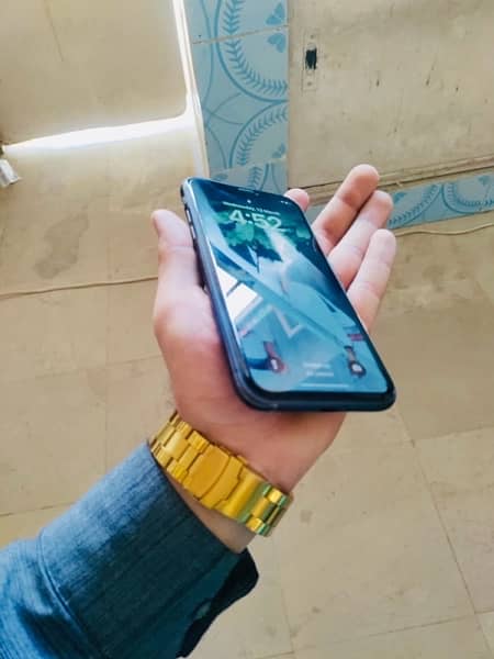 iPhone 11 256GB 1