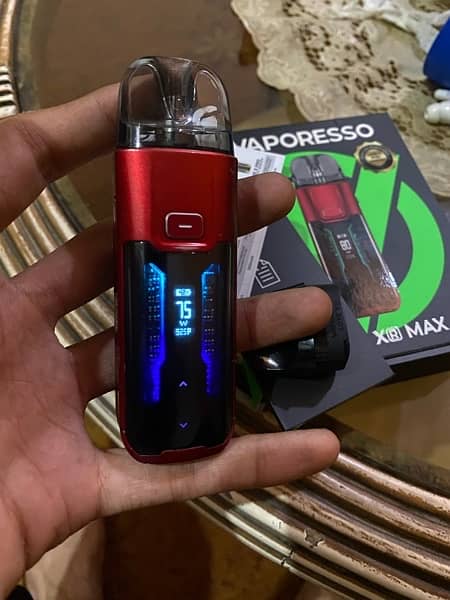 Vaporesso xr max 80watt Like brand new with extra tank 4